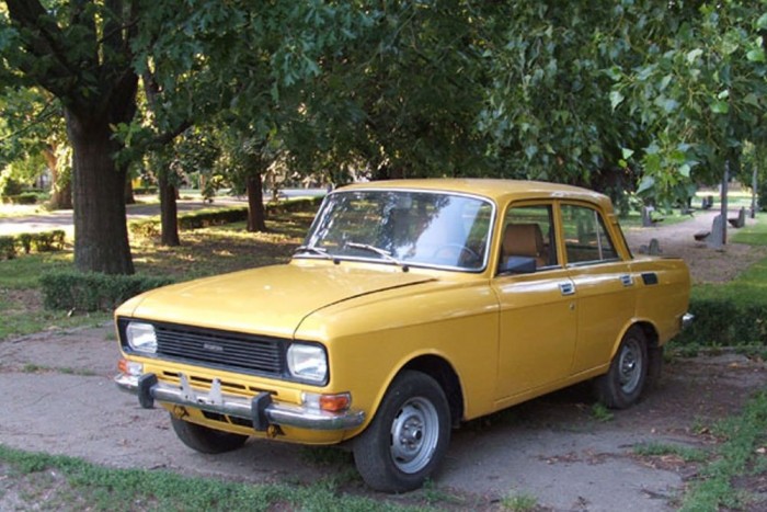 Szia Uram! BMW-ből készült, nagyon tuning Moszkvics érdekel? 4