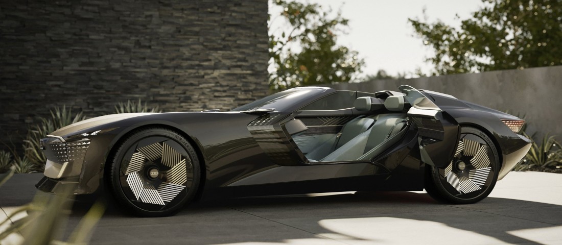 Két autó egyben az Audi villanykabriója