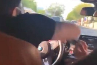 Ilyen egy esztelenül cikázó sofőr mellett ülni