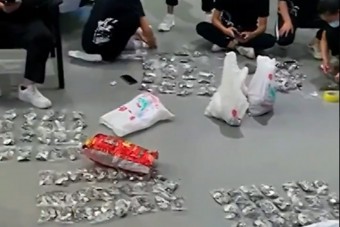 17 zsák aprópénzzel fizetett az új autóért