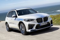 Ősszel érkezik a hidrogénüzemű BMW 28