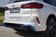 Ősszel érkezik a hidrogénüzemű BMW 38