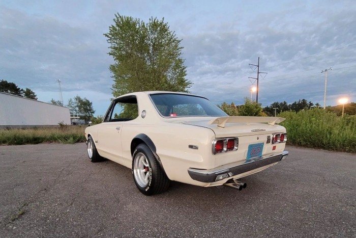 Klasszikusban modern szív. Így még csábítóbb ez a Skyline! 7