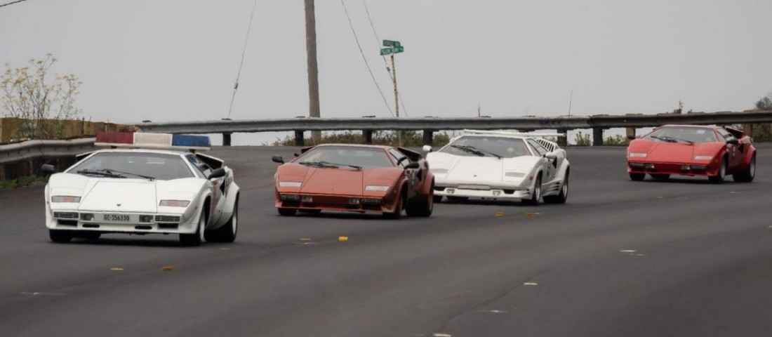 22 Countach vonult fel egyszerre a modell 50. évfordulóján