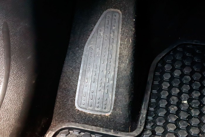 Kívül-belül csodás, de nagyon hisztis – Jeep Compass teszt 98 Kívül-belül csodás, de nagyon hisztis – Jeep Compass teszt 98