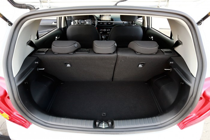 Lehet egy pedállal kevesebb? – Kia Picanto 71 Lehet egy pedállal kevesebb? – Kia Picanto 71