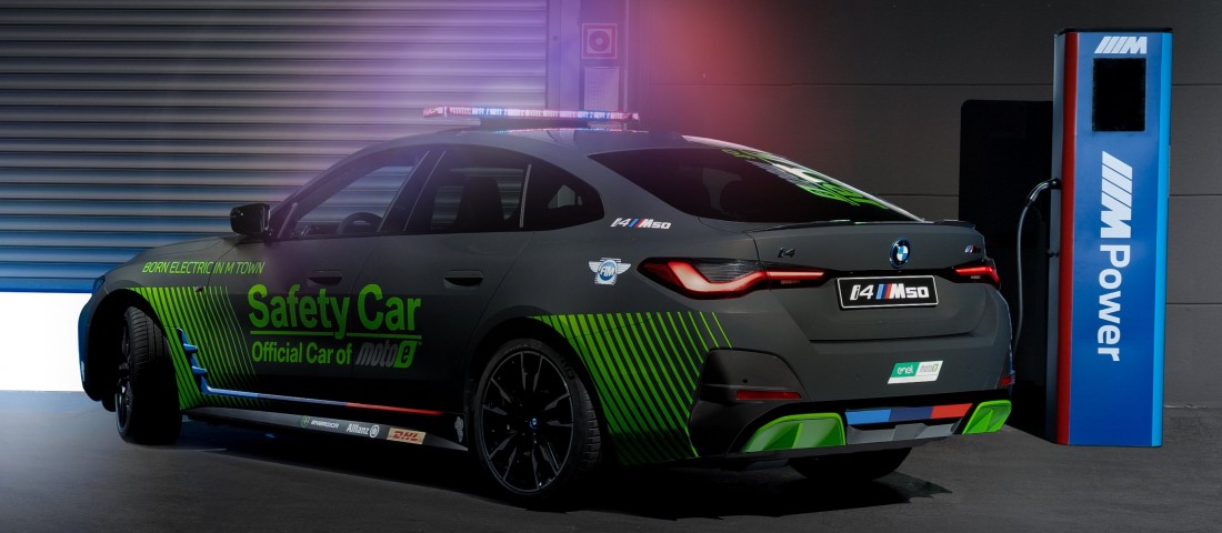 Motorsport szerepben a BMW villanykupéja