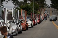 22 Countach vonult fel egyszerre a modell 50. évfordulóján 17