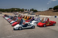 22 Countach vonult fel egyszerre a modell 50. évfordulóján 26