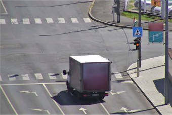 Drónnal vadászott szabálytalan autósokra a rendőrség