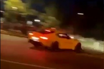 Csúnyán felsült a Suprával villogó tini