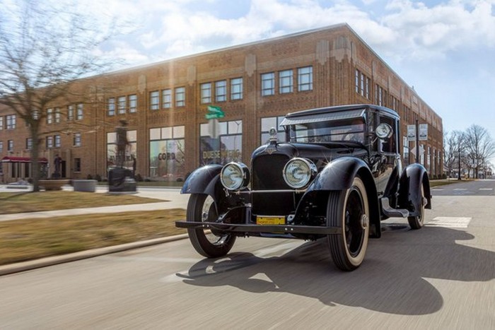 Családban maradt 100 éven át ez a Duesenberg 10