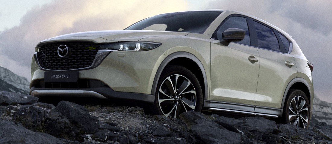 Alkalmazkodóbb lesz a Mazda crossovere