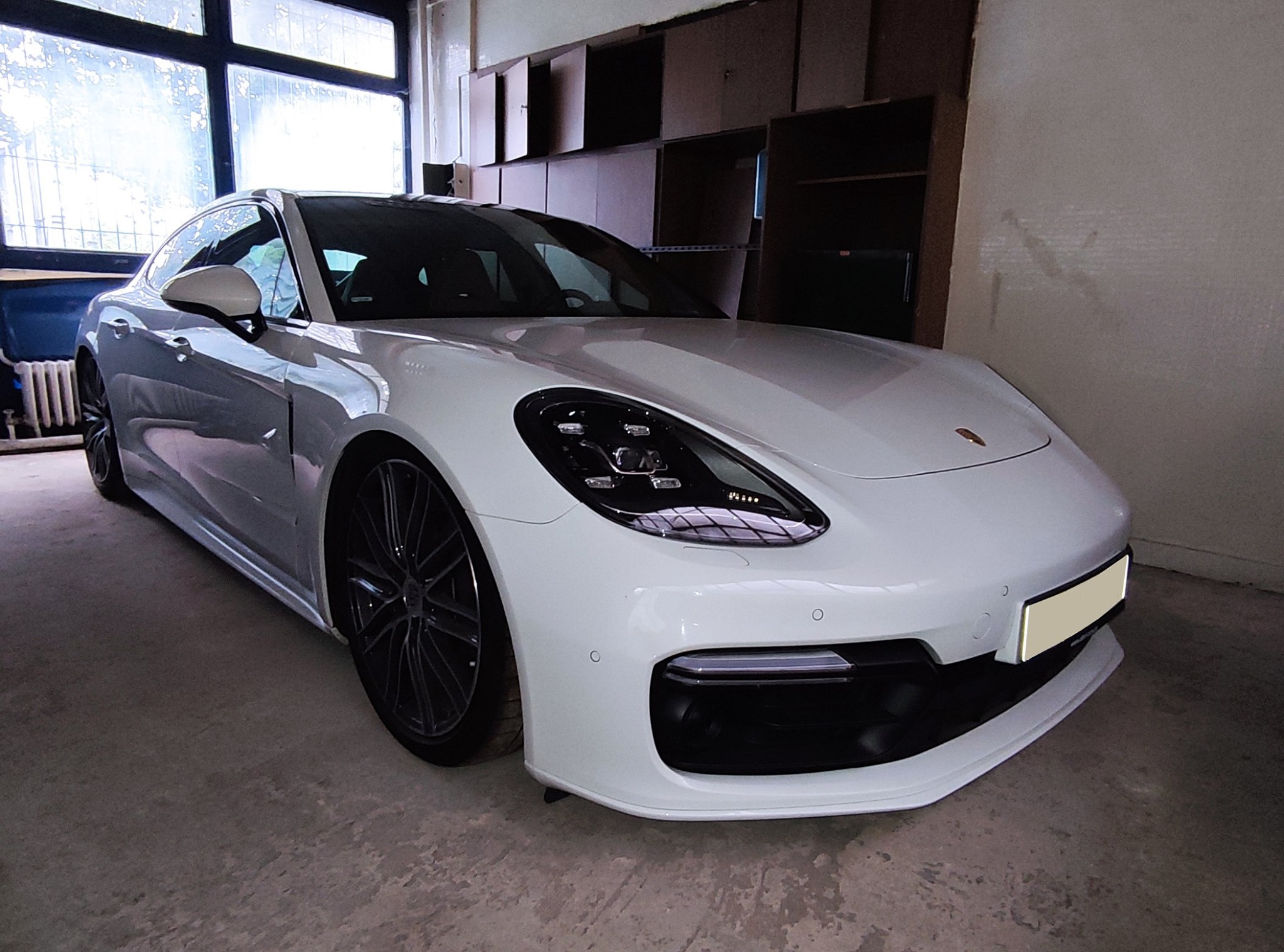 Lamborghinit, Bentley-t és Porschét árverez a NAV – Tudjátok, kié volt? 6