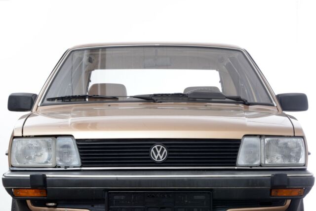 Ez az öreg Passat elkerülte a melósautó sorsot, és most jó pénzt kérnek érte 1