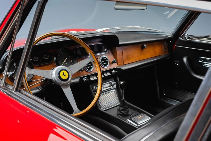 Azonnal túrára indulnánk egy ilyen Ferrarival 9