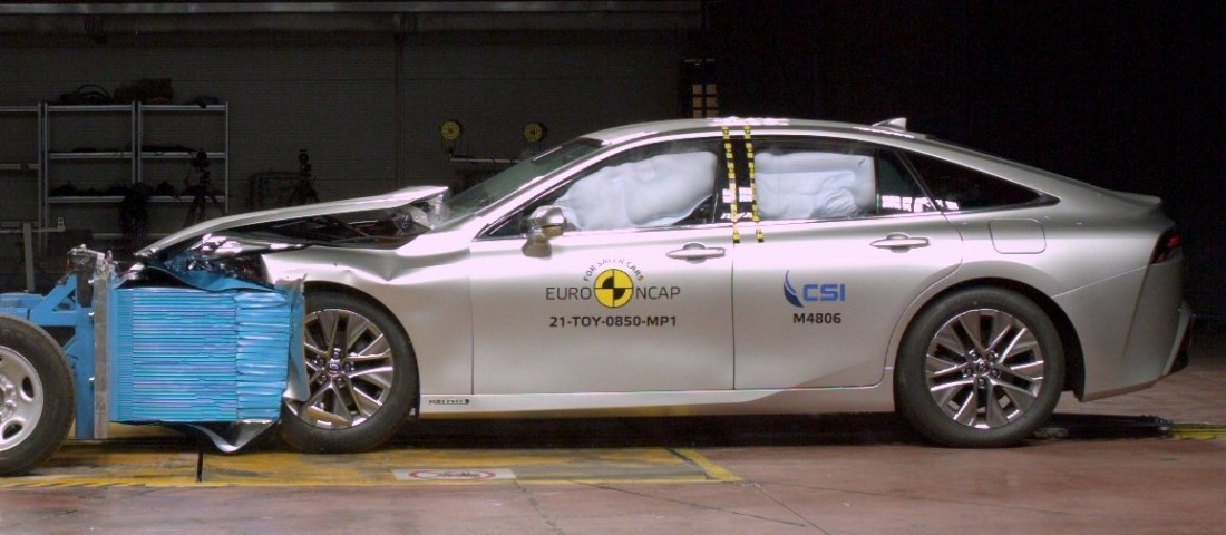 Nem veszélyes a hidrogén üzemű autó