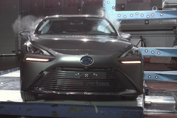 Nem veszélyes a hidrogén üzemű autó 8 | Vezess Nem veszélyes a hidrogén üzemű autó 8