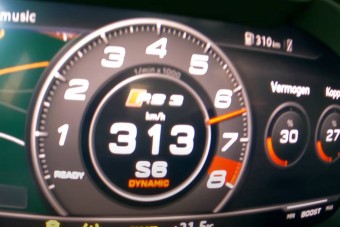 Ennek az Audi RS3-nak 675 oka van arra, hogy eltörje a nyakad