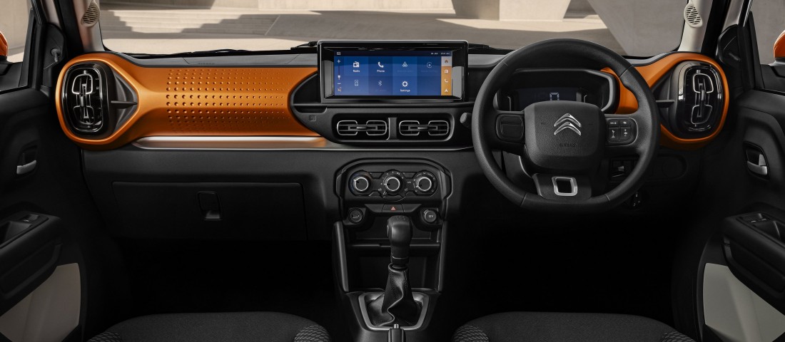 Elkészült a telefonimádók autója