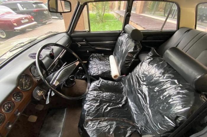 Szédítően sok pénzt kérnek ezért a 754 kilométert futott Ladáért 5