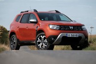 Új SUV 4 millió alatt? Itt a frissített Dacia Duster 36