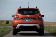 Új SUV 4 millió alatt? Itt a frissített Dacia Duster 39