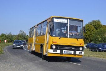 A magyar buszgyártás legszebbjei gyűltek össze Folyáson
