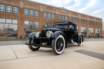 Családban maradt 100 éven át ez a Duesenberg