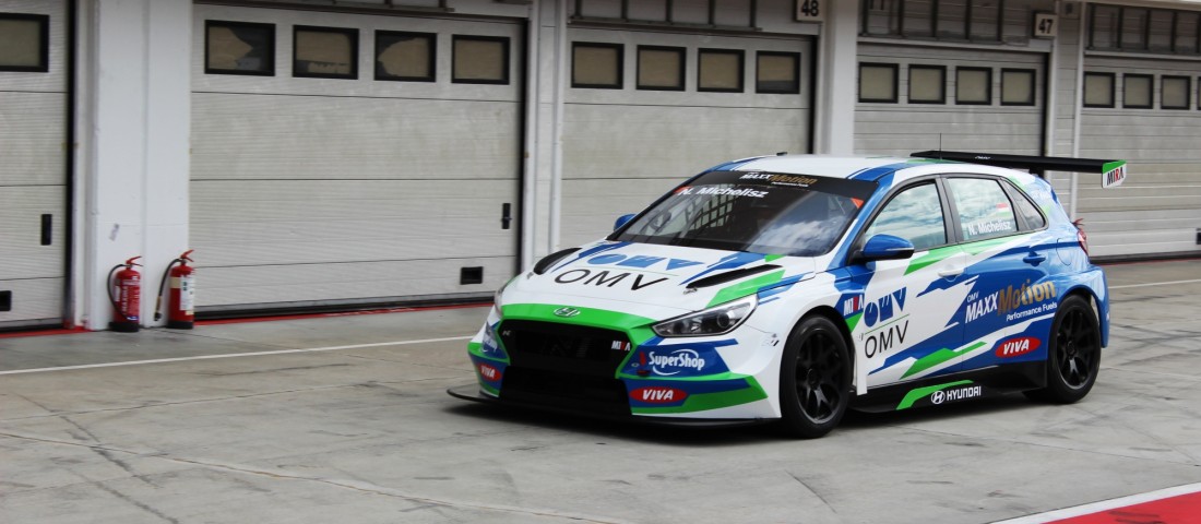 Spórolás kizárva: Beültünk Michelisz Norbi mellé a Hungaroringen