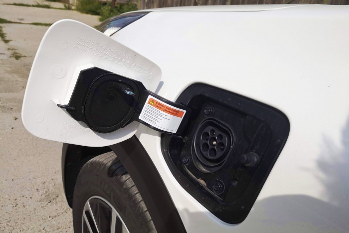 Egy biztos lépcsőfok az elektromos autózás felé 9 Egy biztos lépcsőfok az elektromos autózás felé 9