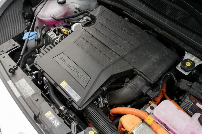Egy biztos lépcsőfok az elektromos autózás felé 6 Egy biztos lépcsőfok az elektromos autózás felé 6