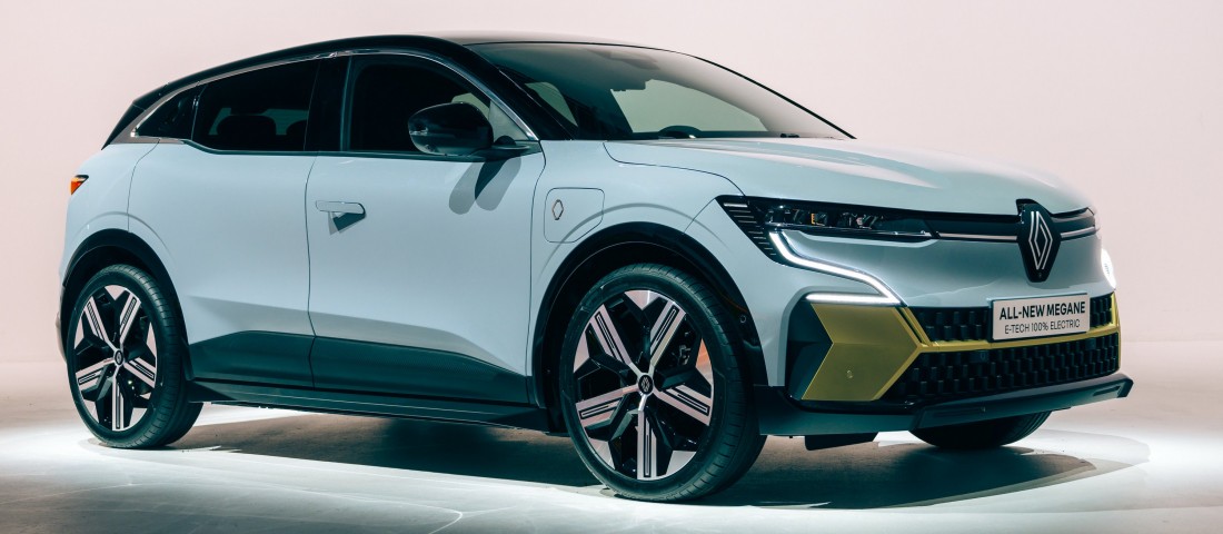 Villanyautóként folytatja a Renault Mégane