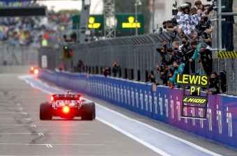 Hamilton 10 legemlékezetesebb győzelme az F1-ben