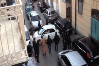 Nem tudott megfordulni az autós, mesébe illő dolgok kezdtek el történni