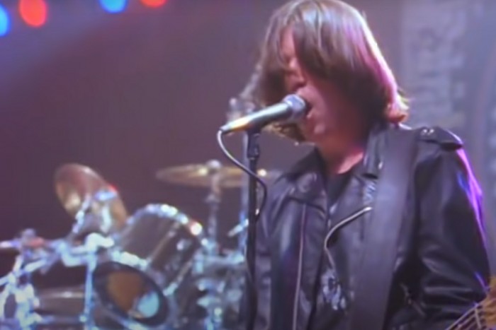 290 millióért kelt el ez a gitár