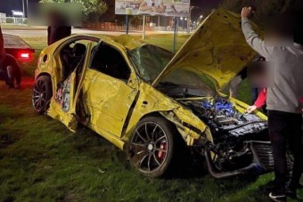 240-nel száguldott, nagyot esett egy autós Kaposváron