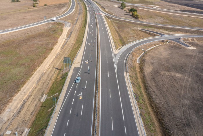 Új gyorsforgalmi útszakaszt adtak át itthon