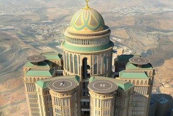 Ez az óriási épületkomplexum lesz a világ legnagyobb szállodája 10 ezer szobával 