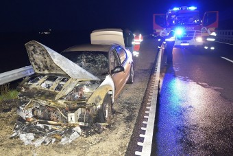 Vett egy használt autót Budapesten, már hazafelé kigyulladt