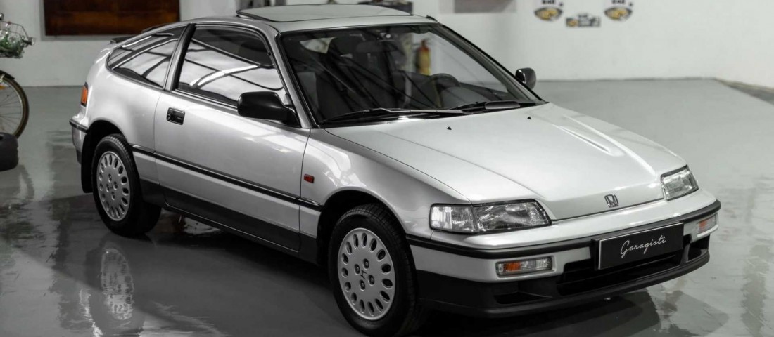 Mind a 31 évét letagadhatja ez a Honda