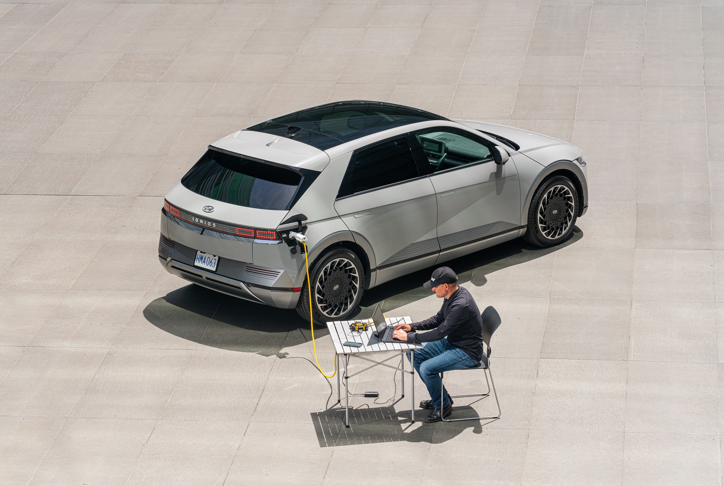 Így lehet kávét főzni egy villanyautóval 4