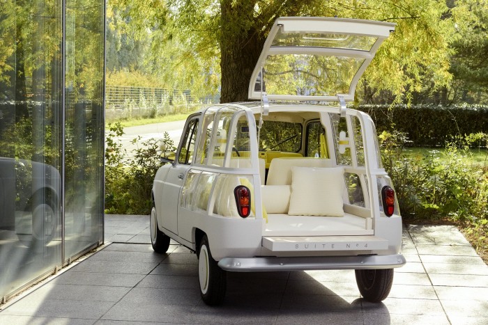 Műteremlakás készült veterán autóból 6