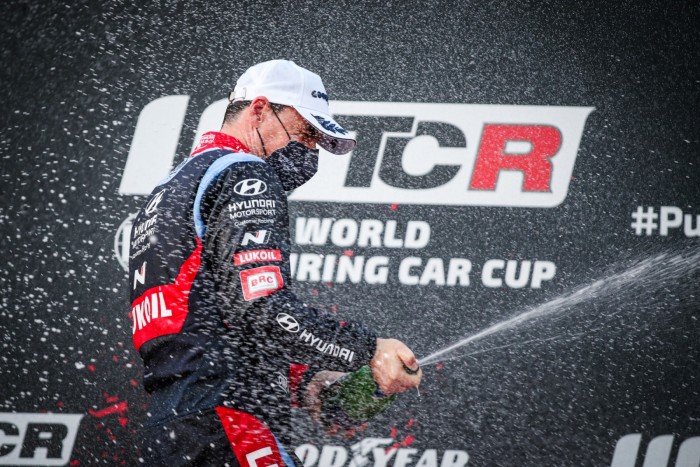 Idén először nyert Michelisz a WTCR-ben
