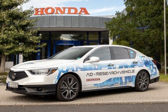Európában teszteli robotautóit a Honda