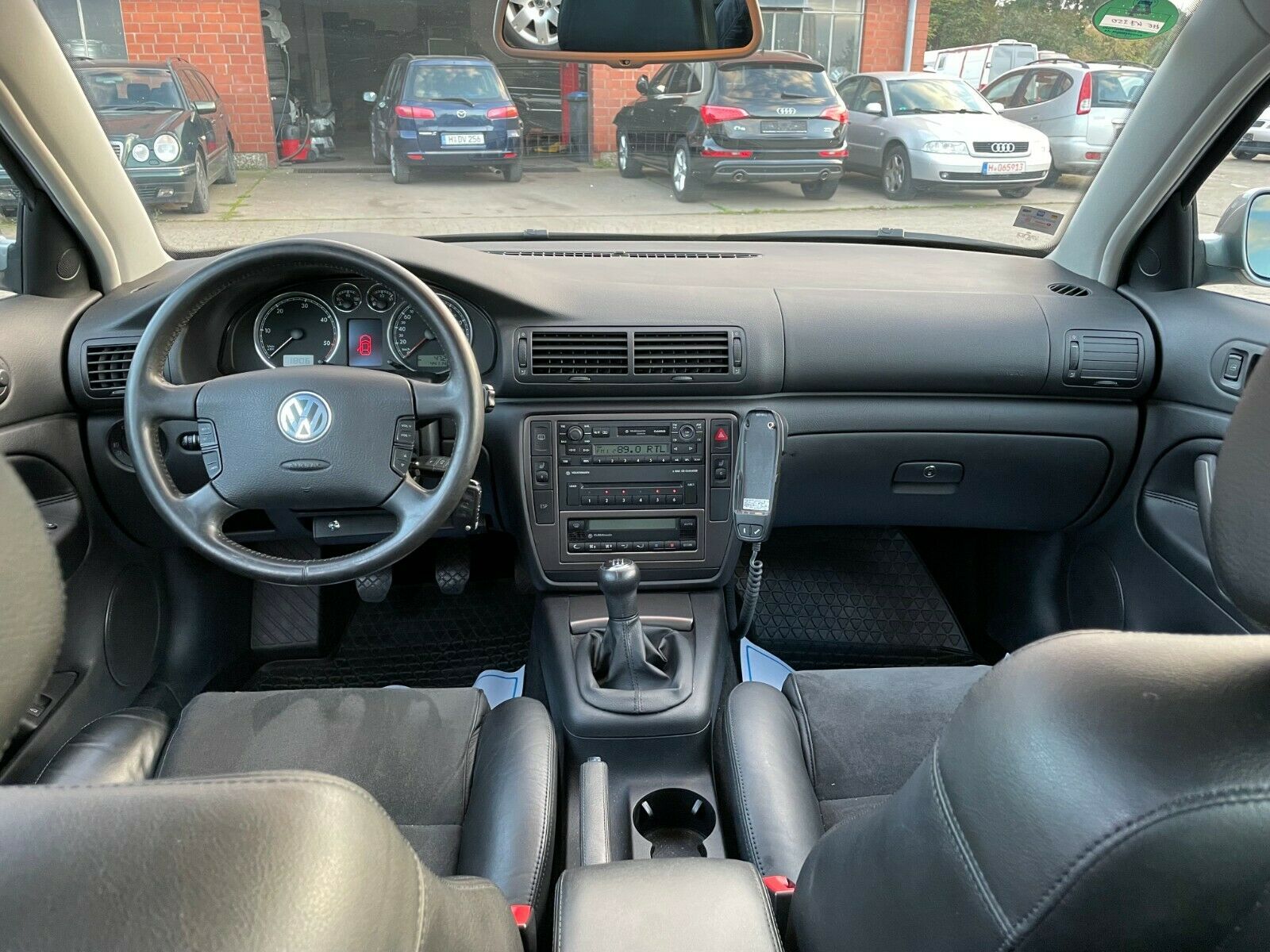 4,7 millióért egy zseniálisan megkímélt 18 éves Volkswagen Passat? 6