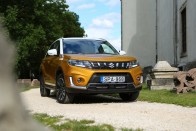 Megoldás minden szükségre? – Suzuki Vitara Hybrid 33