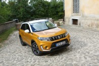 Megoldás minden szükségre? – Suzuki Vitara Hybrid 34