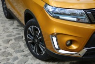 Megoldás minden szükségre? – Suzuki Vitara Hybrid 46