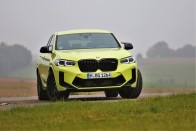 Túl jó technika. Mentünk egy kört az új BMW X4 M-mel! 34